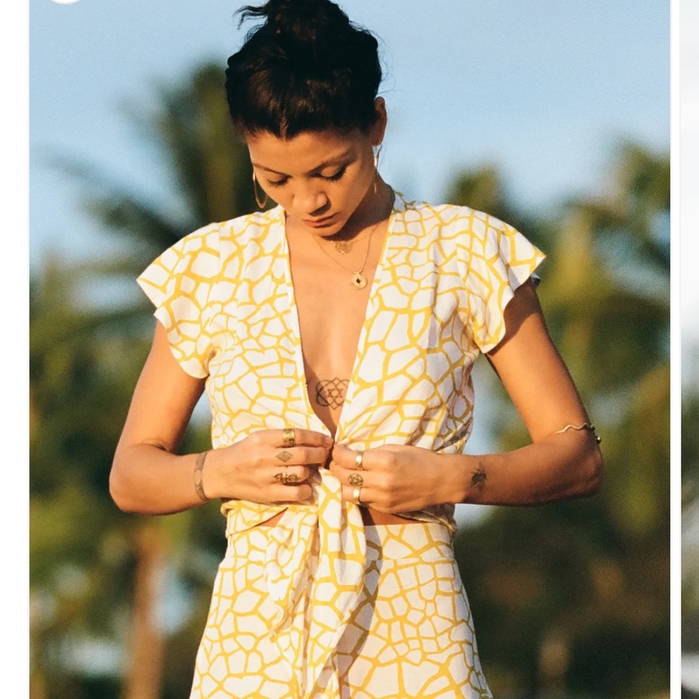 XIX Palms Sahara Knot Top